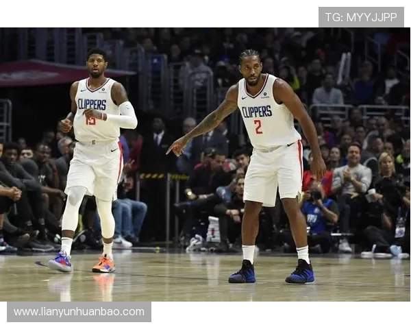 2015年快船与马刺经典对决回顾及赛季精彩瞬间分析