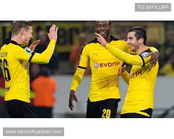不莱梅与多特蒙德精彩对决录播回顾分析与亮点总结