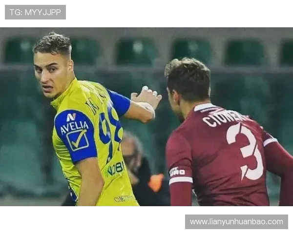 切沃与科森扎激战正酣谁能在意甲赛场上笑到最后