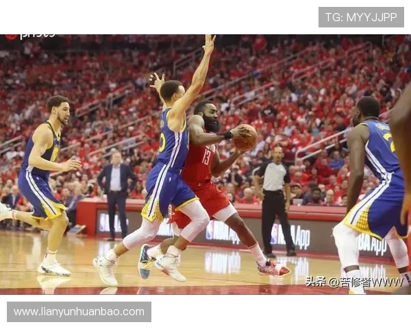 勇士与快船2014至2015赛季对决回顾及精彩瞬间分析