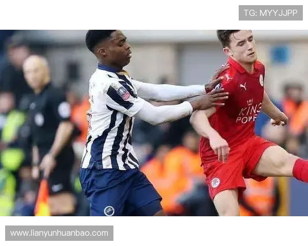 吉灵汉姆对米尔沃尔直播赛事全程回顾与精彩瞬间分析