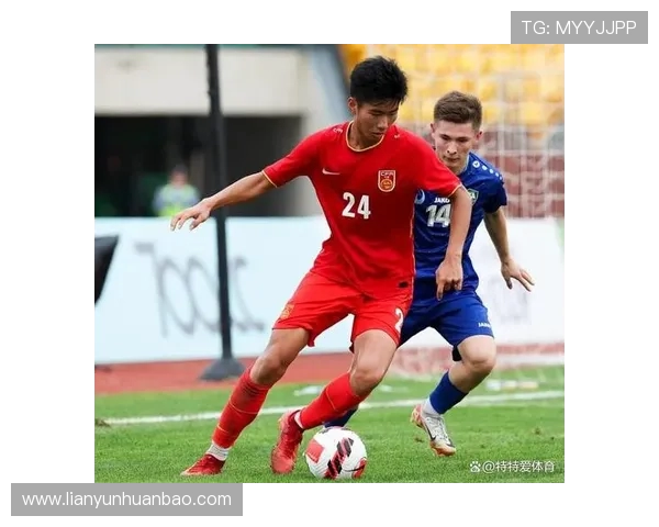 国足迎战乌兹别克全力争胜进球大战期待精彩瞬间