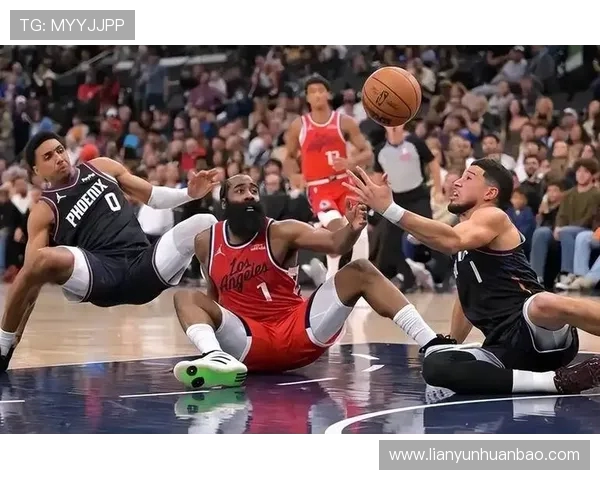 湖人对决蓝网精彩赛事回顾与分析11月4日比赛亮点与球员表现