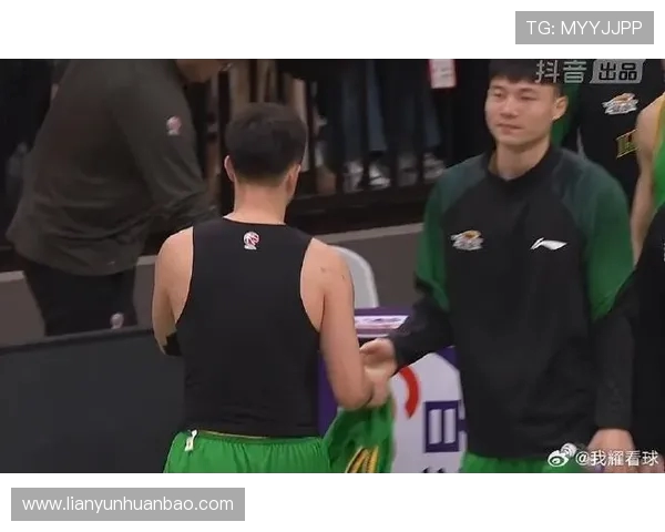 辽宁队与山东队激战正酣0607cba精彩对决引发球迷热议